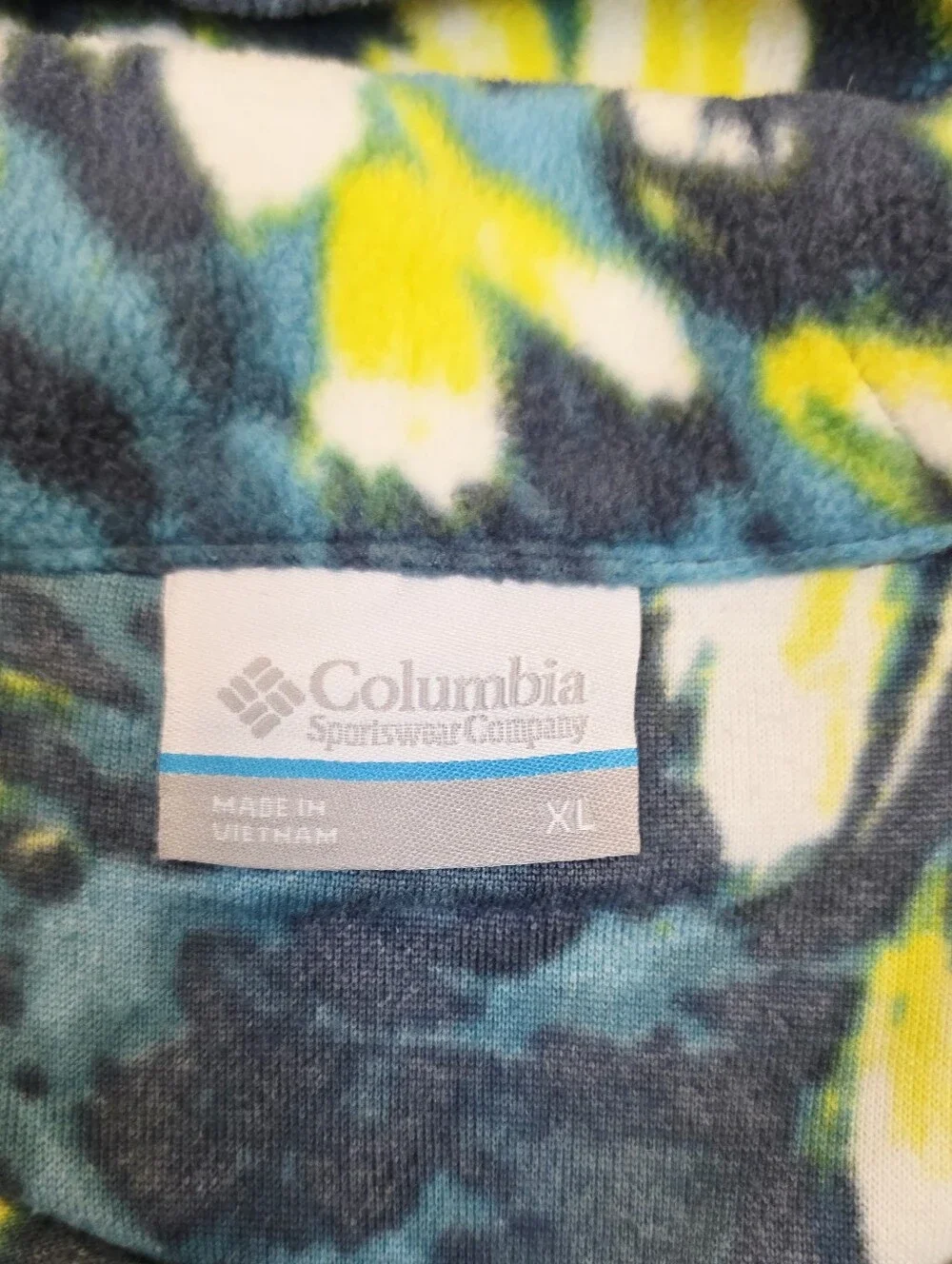 Columbia Long Sleeve 1/4 Zip Sweatshirt